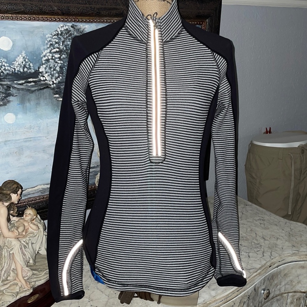 Lululemon Performance Pullover Sweater - image 1
